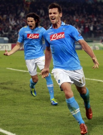 对球员身体 对球员身体